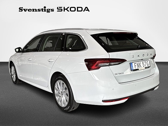 Skoda Octavia 5 of 16