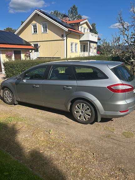 Ford Mondeo 3 of 4