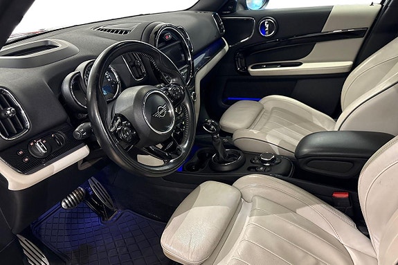 MINI Countryman Cooper SE 9 of 26