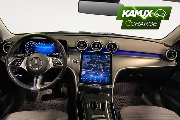 Mercedes-Benz C300 11 of 25