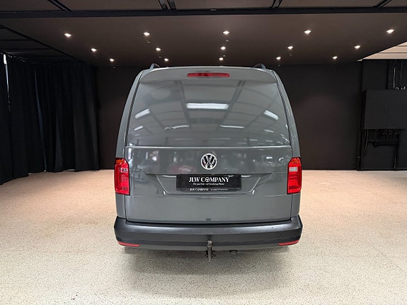 Volkswagen Caddy Maxi 5 of 8