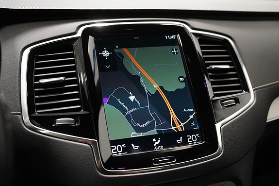 Volvo XC90 18 of 29