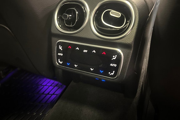 Mercedes-Benz C300 de 12 of 16