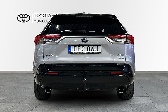 Toyota RAV4 5 of 18