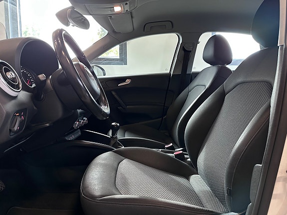 Audi A1 8 of 22