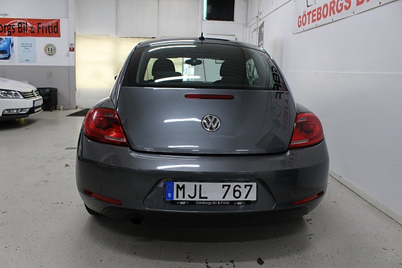 Volkswagen Beetle 5 of 19