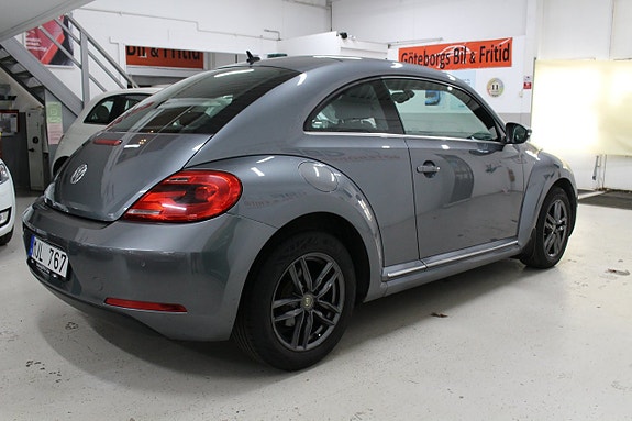 Volkswagen Beetle 7 of 19