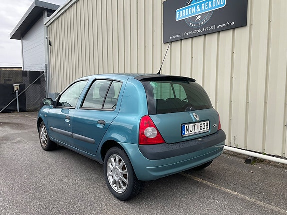 Renault Clio 3 of 7