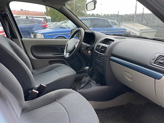 Renault Clio 4 of 7