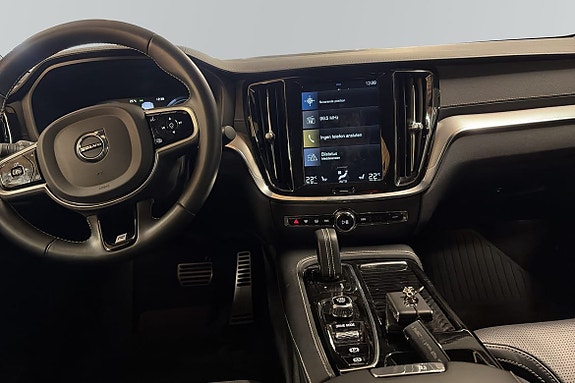 Volvo S60 8 of 10