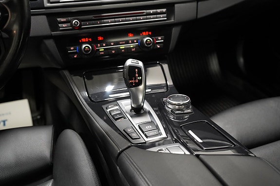 BMW 520d 15 of 22
