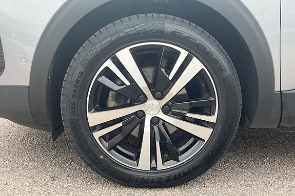 Peugeot 3008 13 of 30