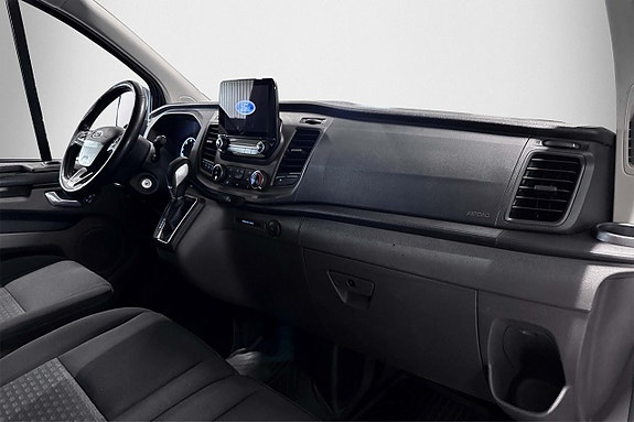 Ford Transit Custom 8 of 19