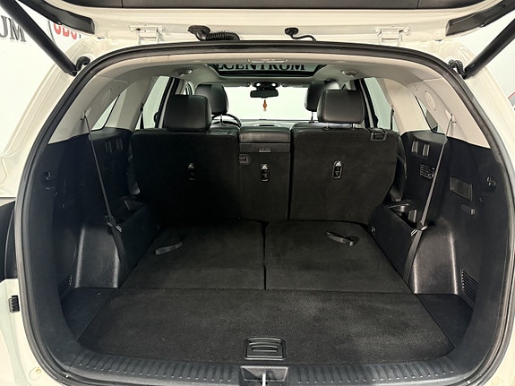 Kia Sorento 12 of 14