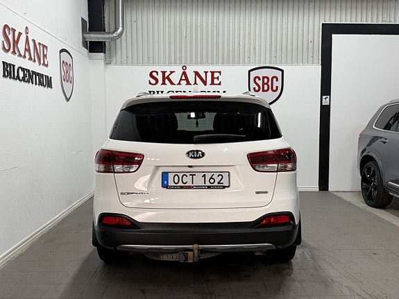 Kia Sorento 5 of 14