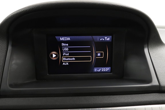 Volvo XC70 20 of 27