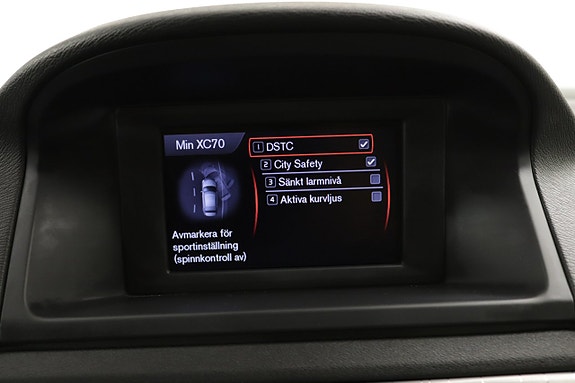 Volvo XC70 21 of 27