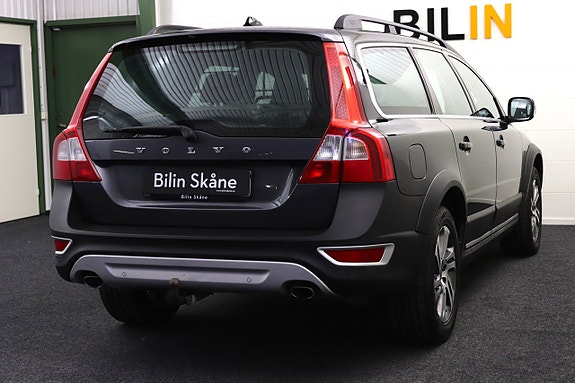 Volvo XC70 13 of 27