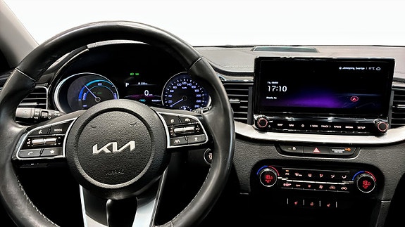 Kia Ceed 11 of 24
