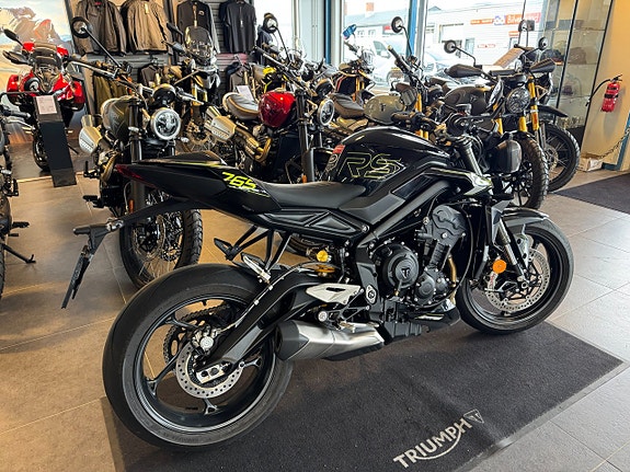 Triumph Street Triple 765 RS Demo 48 mil 3 of 5