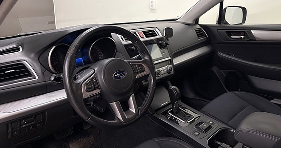 Subaru Outback 7 of 10
