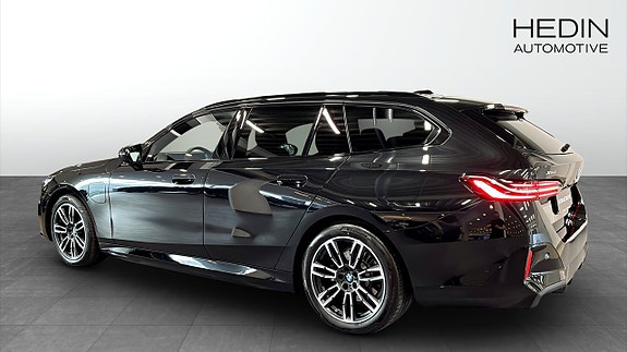 BMW 530e 2 of 12