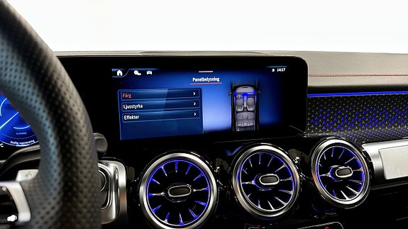 Mercedes-Benz EQB250+ 19 of 20