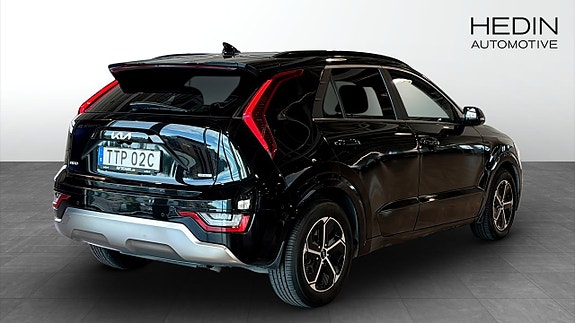 Kia Niro 2 of 15
