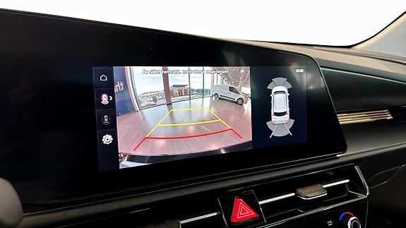 Kia Niro 15 of 15