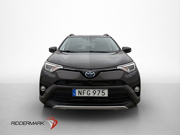 Toyota RAV4 2 of 30