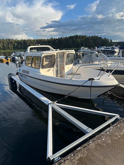 Sea Star 600S 2 of 7