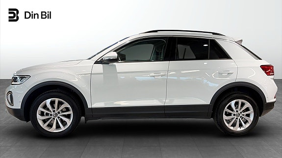 Volkswagen T-Roc 4 of 14