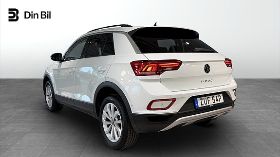 Volkswagen T-Roc 5 of 14