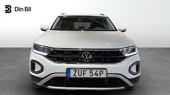 Volkswagen T-Roc 6 of 14