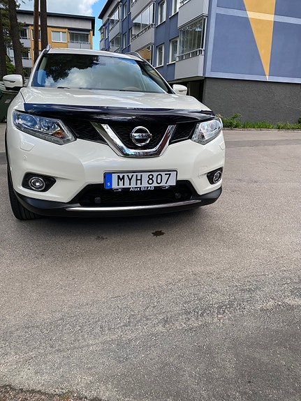 Nissan X-Trail 5 of 5