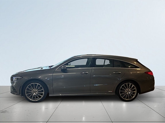 Mercedes-Benz CLA250 e 4 of 18