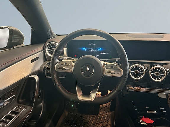 Mercedes-Benz CLA250 e 9 of 18