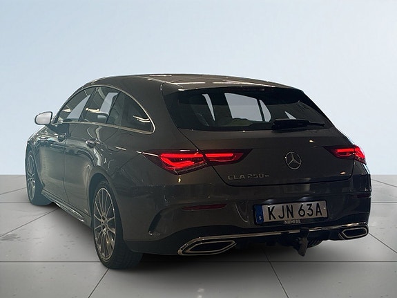 Mercedes-Benz CLA250 e 5 of 18