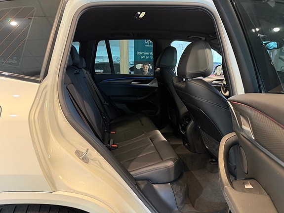 BMW X3 21 of 27