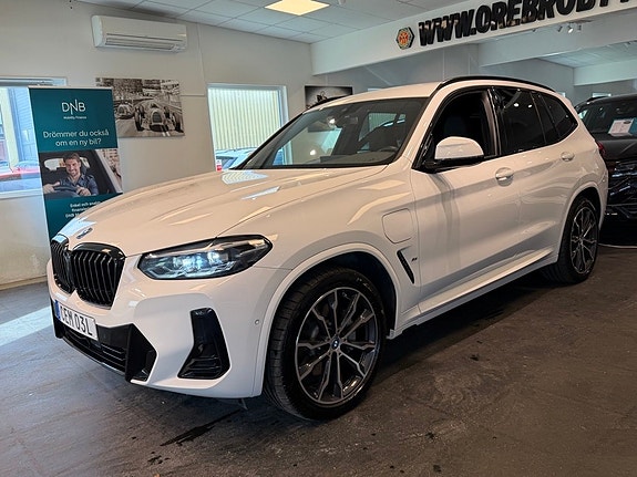 BMW X3 2 of 27