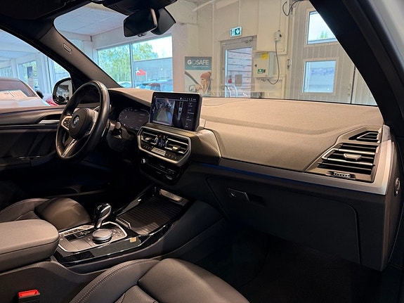 BMW X3 9 of 27