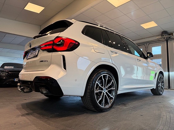 BMW X3 4 of 27