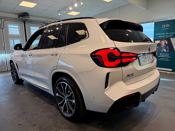 BMW X3 3 of 27