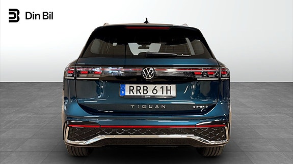 Volkswagen Tiguan 5 of 14