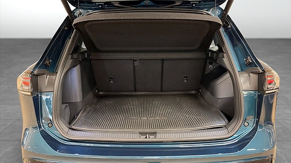 Volkswagen Tiguan 12 of 14