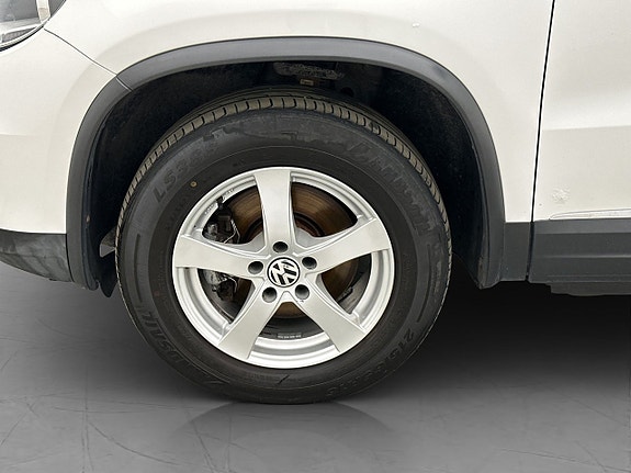 Volkswagen Tiguan 28 of 29
