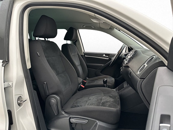 Volkswagen Tiguan 22 of 29