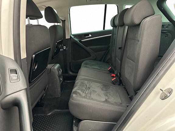 Volkswagen Tiguan 24 of 29