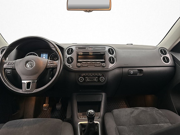 Volkswagen Tiguan 12 of 29