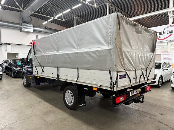 Ford Transit 2 of 17